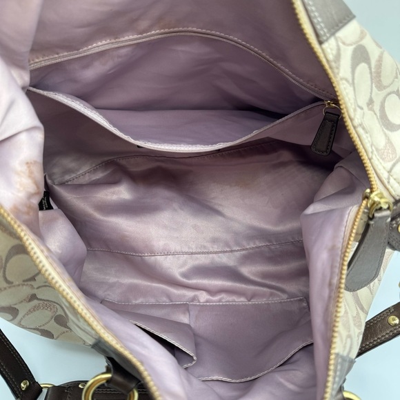 Coach Signature Ashley Satchel / Shoulder Bag | Good Used Condition - Picture 15 of 16